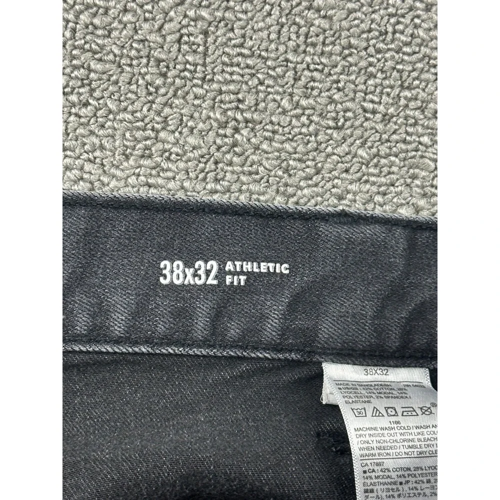 Banana Republic Jeans Men 38x32 Black‎ Travel Jean Athletic Fit Normcore Utility